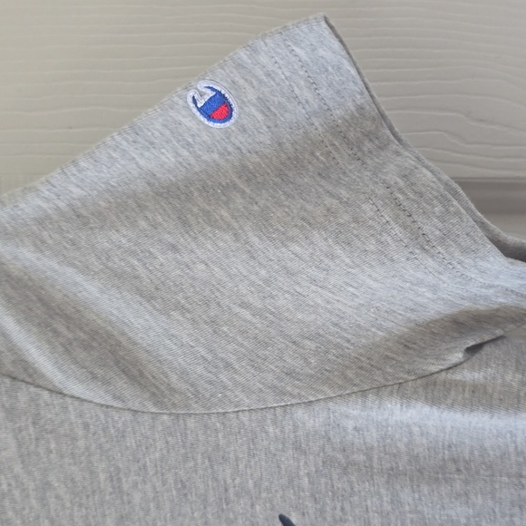 CHAMPION BRAND SIGNATURE BOYS GRAY SHORT SLEEVE TEE-SHIRT SIZE MEDIUM 10-12 - Picture 5 of 11